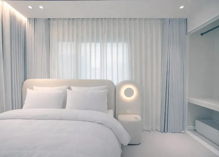 아파트 Still Time Bright 3 Bedroom With 2 Baths Near Myeongdong Station