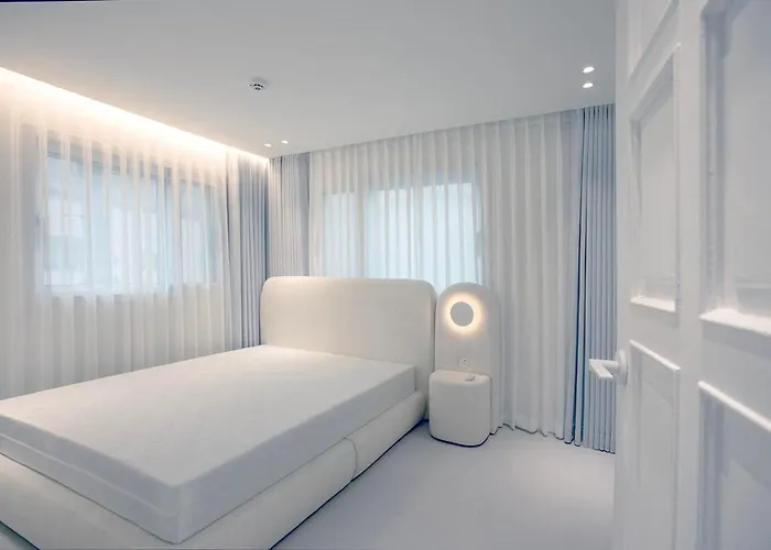 아파트 Still Time Bright 3 Bedroom With 2 Baths Near Myeongdong Station